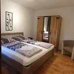 Haus Schneider Apartament *